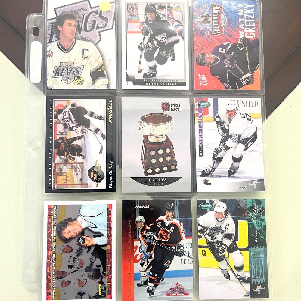 Wayne Gretzky 24 Various NHL Collector Cards 1990 to 1995!